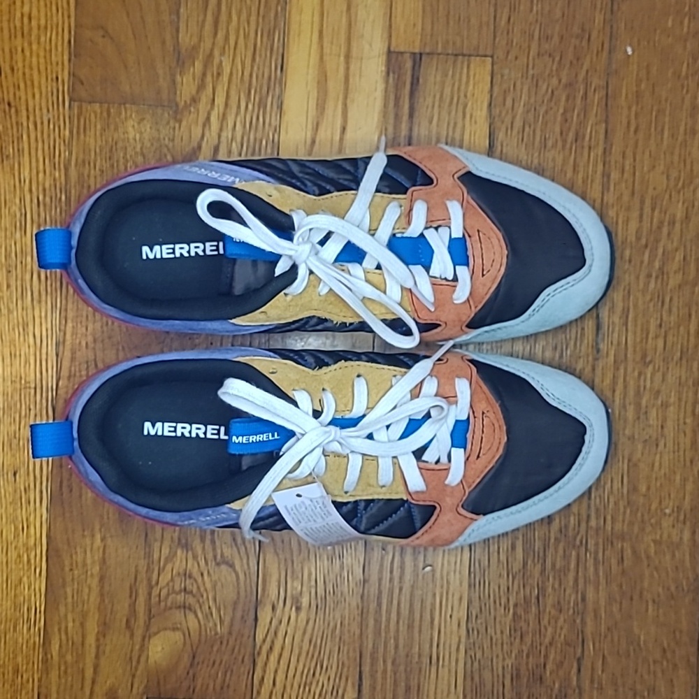 Merrell Alpine Womens Orange and Black Sneakers Nwob